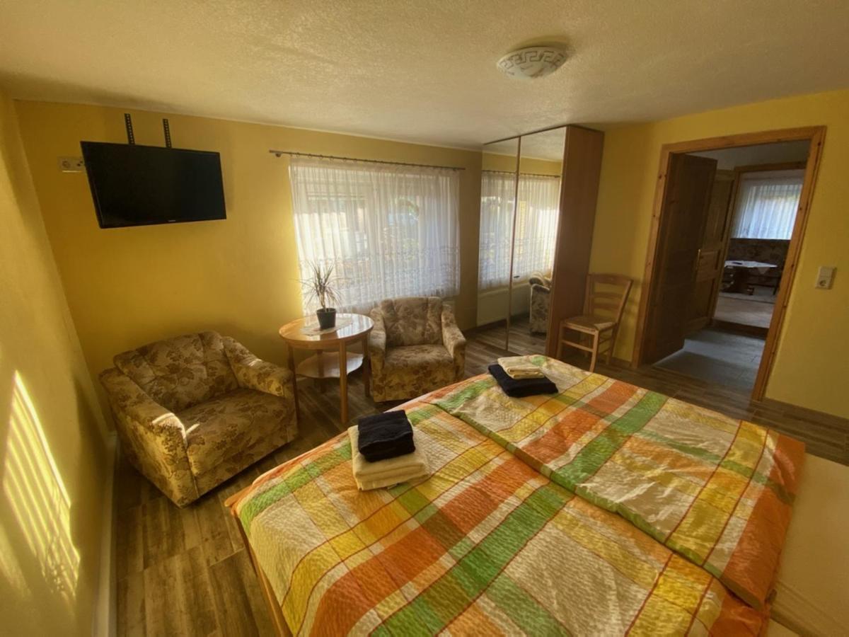 Ferienwohnung Lippmann Grosshartmannsdorf Dış mekan fotoğraf